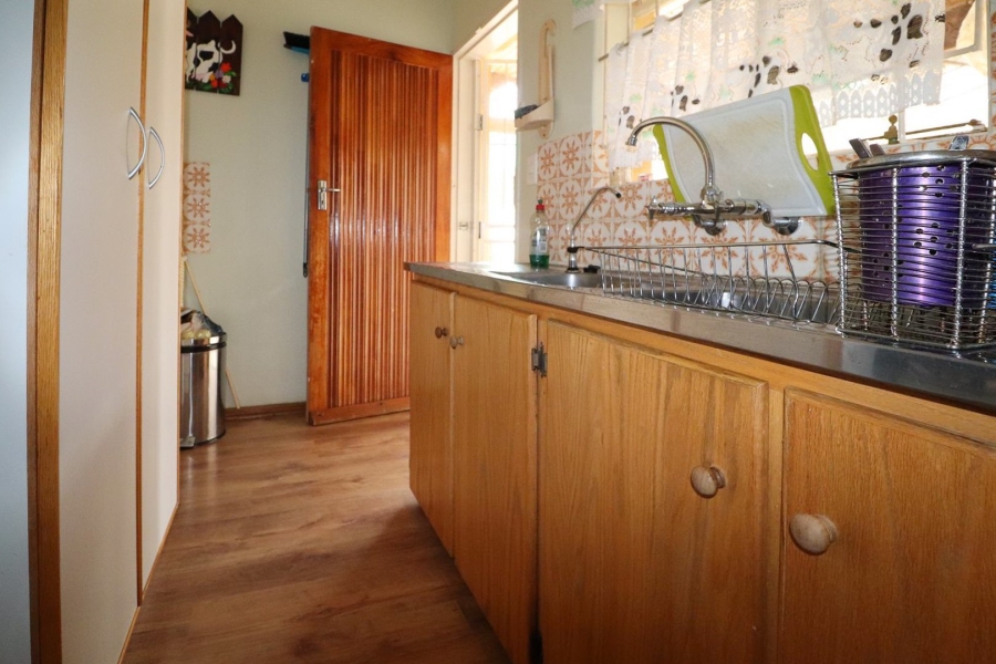 To Let 3 Bedroom Property for Rent in La Hoff North West